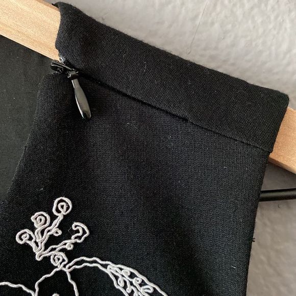 Guess Floral Black Embroidered Dress - Picture 9 of 17